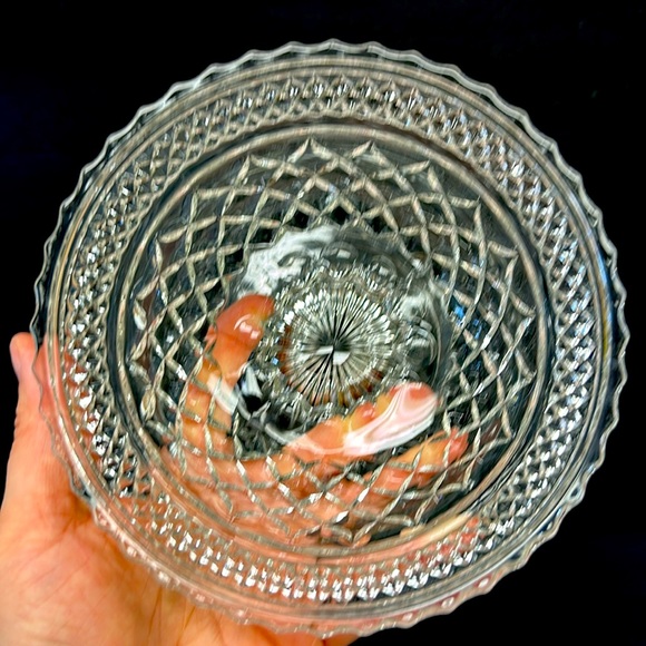 Vintage ANCHOR HOCKING “ Wexford” clear pressed glass lidded candy dish - Picture 5 of 7